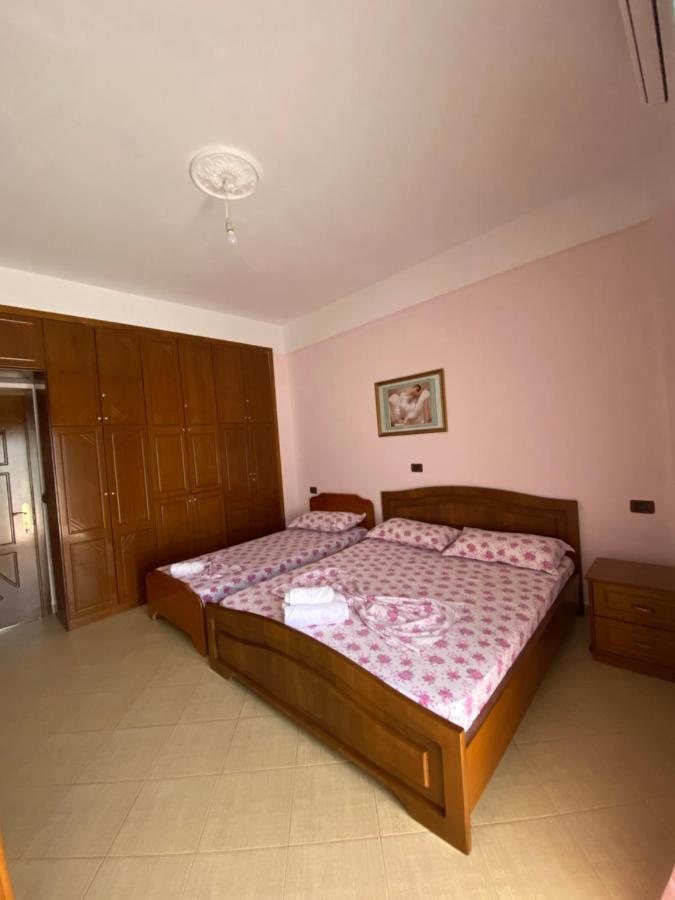 Rama Apartments Sarandë Esterno foto