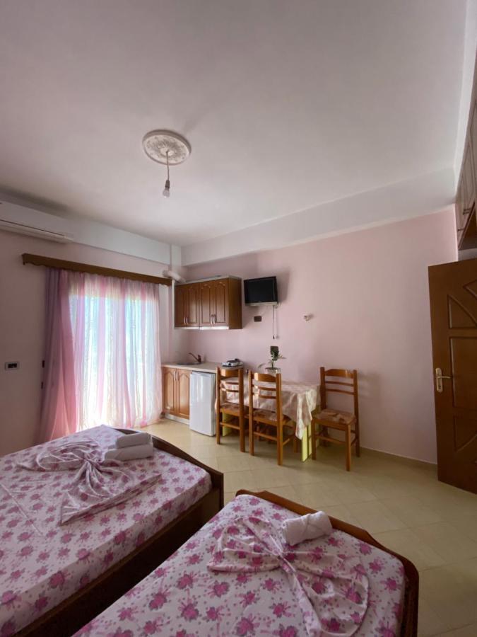 Rama Apartments Sarandë Esterno foto