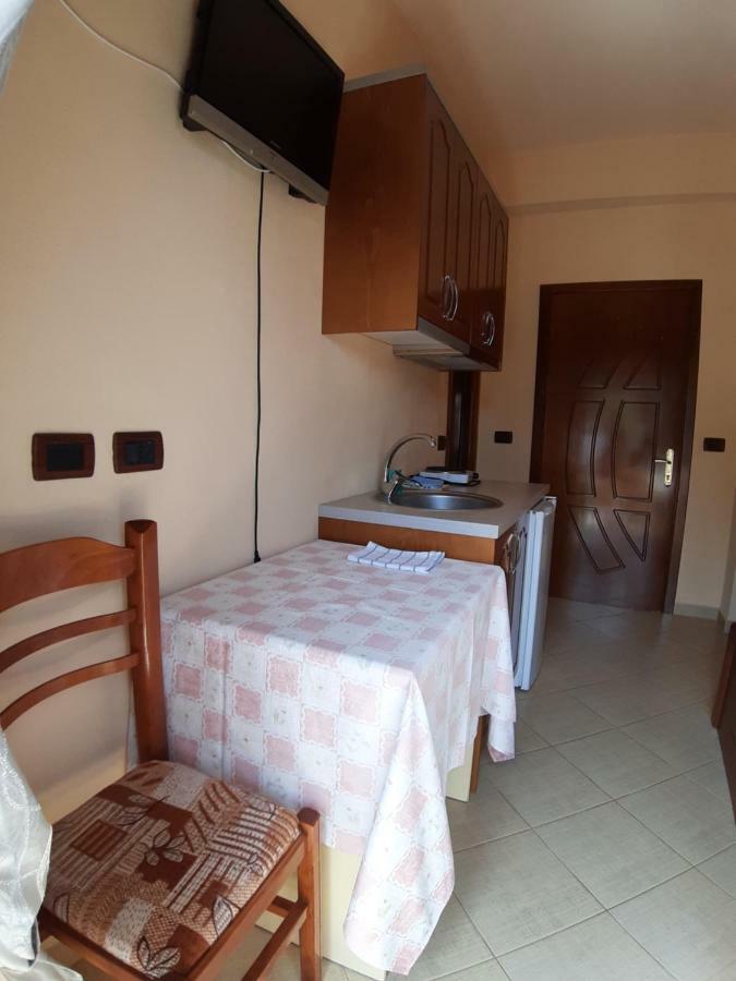 Rama Apartments Sarandë Esterno foto