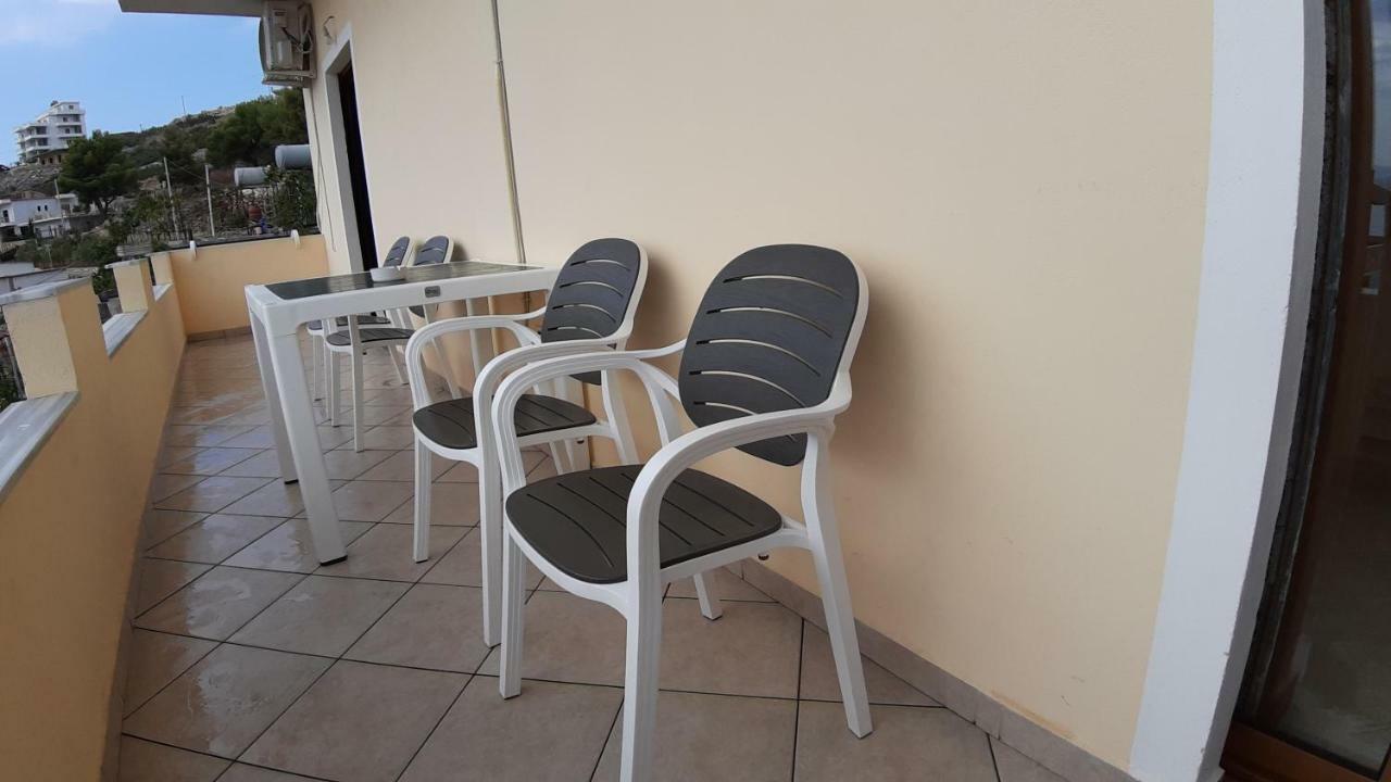 Rama Apartments Sarandë Esterno foto