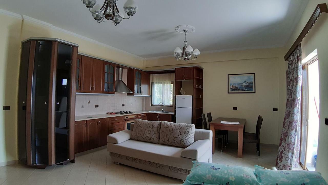 Rama Apartments Sarandë Esterno foto
